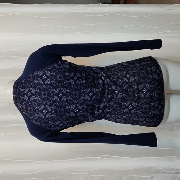 Patagonia Capilene Midweight Navy Active Top - Picture 3 of 5